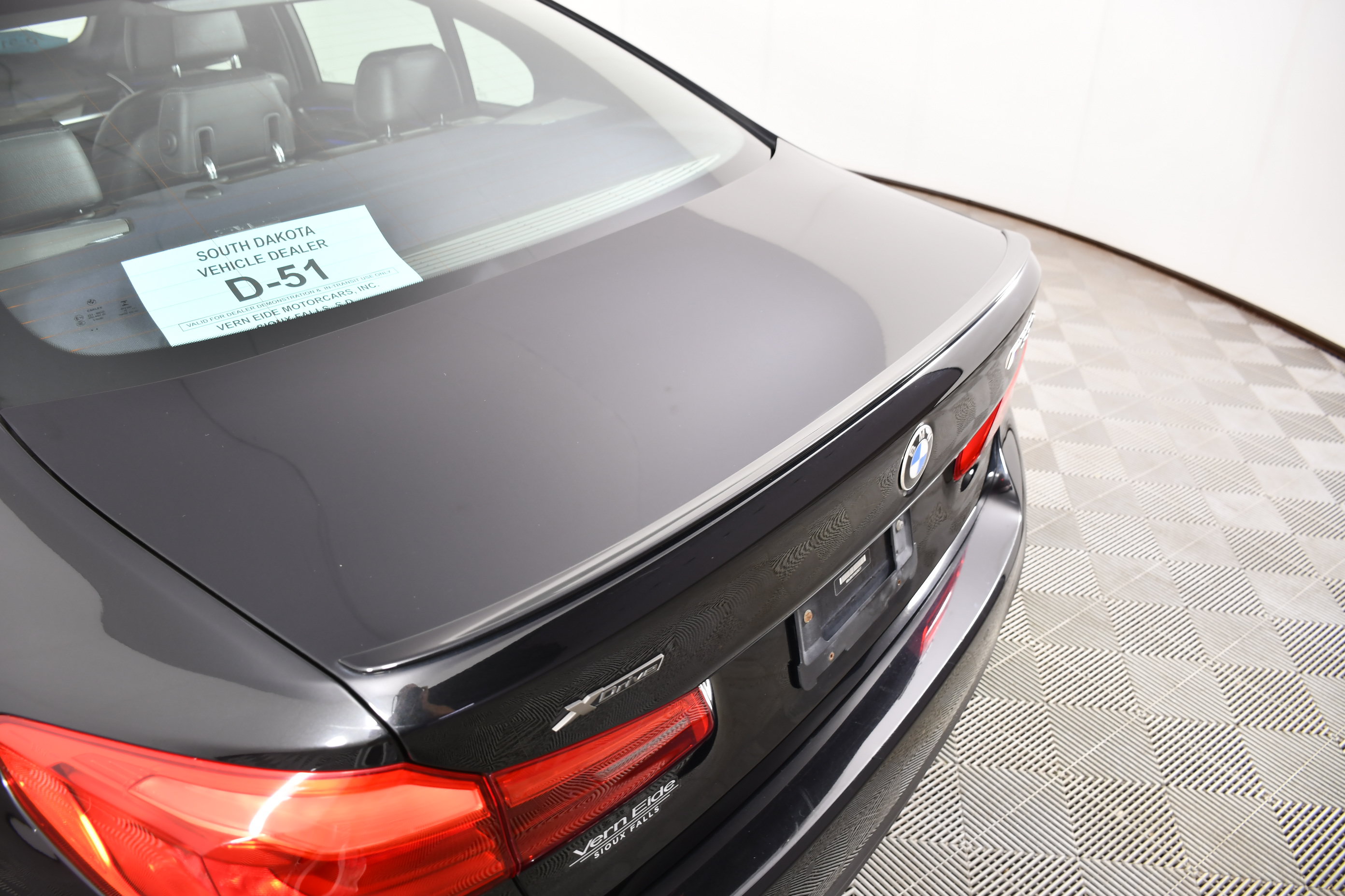 Used 2019 BMW M550i xDrive w/ Dynamic Handling Package AWD/4WD image 15