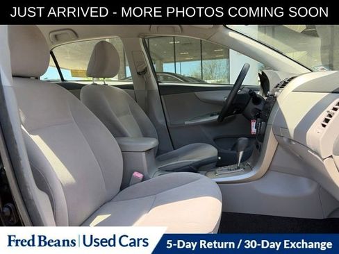 Used 2011 Toyota Corolla LE FWD image 16