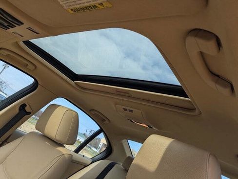 Used 2007 BMW 328xi Sedan image 17