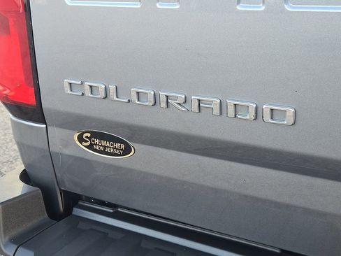 Used 2021 Chevrolet Colorado LT w/ LT Convenience Package image 34