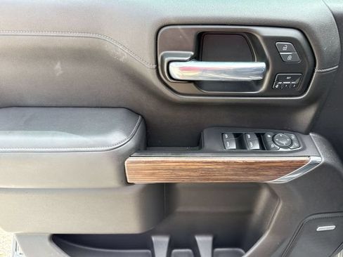 Used 2021 Chevrolet Silverado 1500 High Country w/ LPO, Dark Essentials Package AWD/4WD image 13