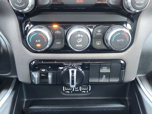 Used 2022 RAM 1500 Big Horn image 22