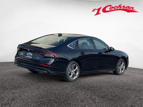 Used 2023 Honda Accord EX-L image 27