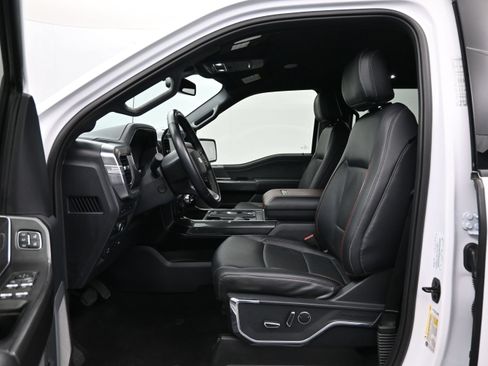 Used 2022 Ford F150 Lariat w/ Equipment Group 502A High AWD/4WD image 9