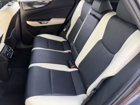 Used 2022 Lexus NX 350 AWD image 18