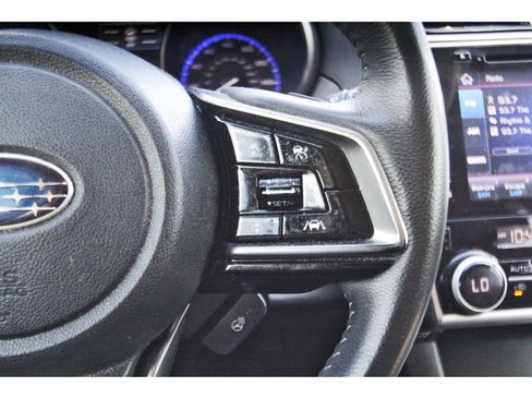 Used 2019 Subaru Outback 3.6R Touring AWD/4WD image 16