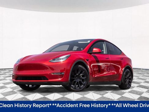 Used 2022 Tesla Model Y Long Range AWD/4WD image 2