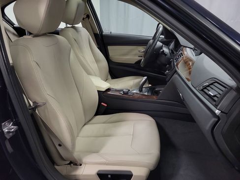 Used 2015 BMW 320i xDrive 320i xDrive image 29