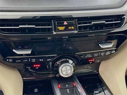 Used 2022 Acura MDX SH-AWD w/ Technology Package image 29