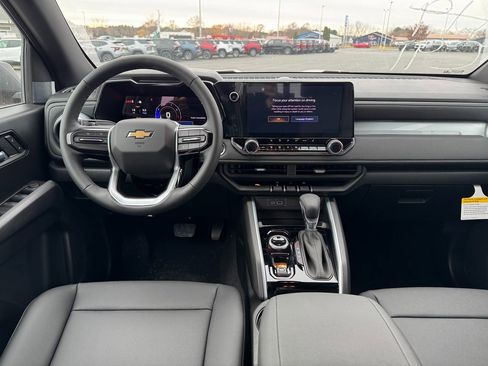 New 2026 Chevrolet Colorado LT image 12