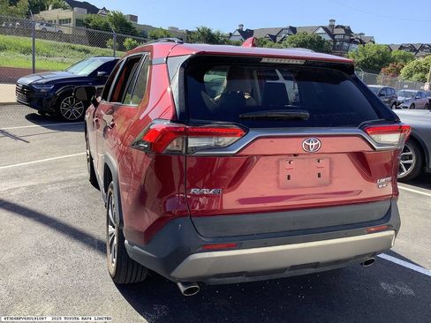 Used 2025 Toyota RAV4 Limited AWD/4WD image 5