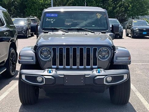 Used 2023 Jeep Wrangler Unlimited Sahara w/ Cold Weather Group AWD/4WD image 2