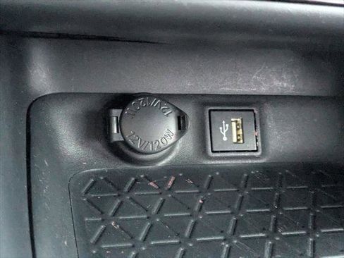 Certified 2025 Toyota RAV4 XSE image 21