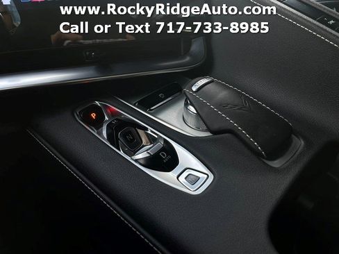 Used 2024 Chevrolet Corvette STINGRAY 1LT Z51 PACKAGE LOW M w/ Z51 Performance Package image 17