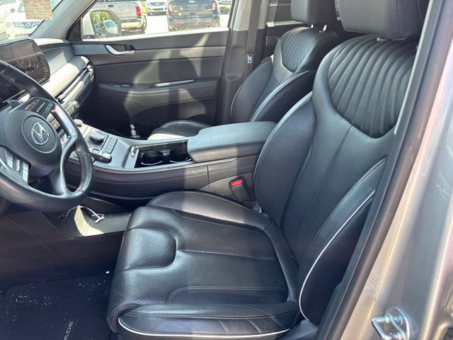 Used 2024 Hyundai Palisade Limited FWD image 9