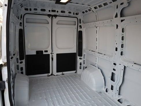 Used 2024 RAM ProMaster 1500 w/ Convenience Group image 18