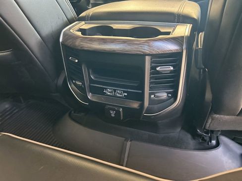 Used 2020 RAM 1500 Laramie image 29