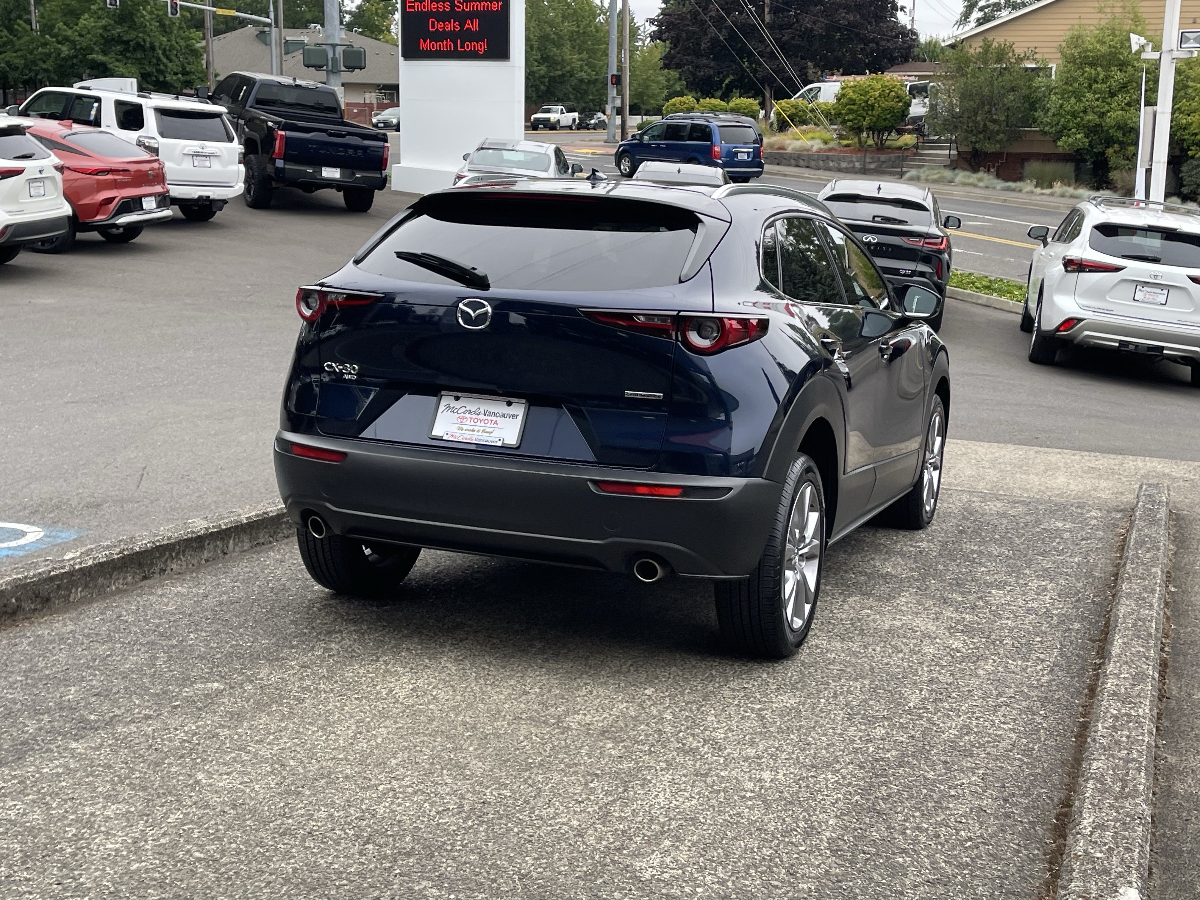 Used 2021 MAZDA CX-30 AWD 2.5 S w/ Premium Package image 7