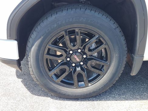 Used 2023 GMC Sierra 1500 Elevation RWD image 14