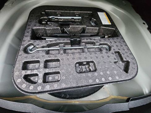 Used 2024 Toyota Corolla LE image 24