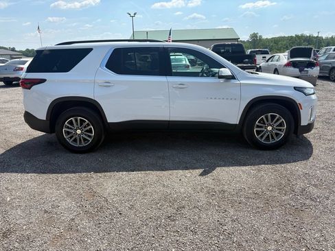 Used 2023 Chevrolet Traverse LT w/ LPO, Cargo Package AWD/4WD image 2
