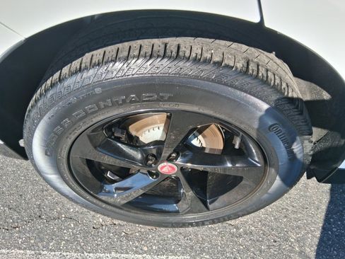 Used 2023 Jaguar F-PACE S AWD/4WD image 16