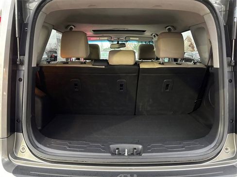 Used 2013 Kia Soul ! w/ Premium Pkg image 16
