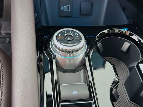 New 2026 Ford Explorer Platinum RWD image 21