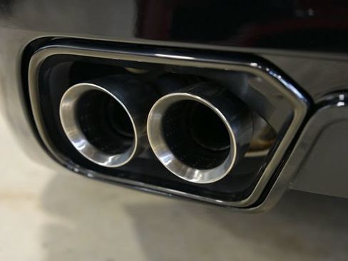 Used 2015 Chevrolet Camaro Z/28 RWD image 13