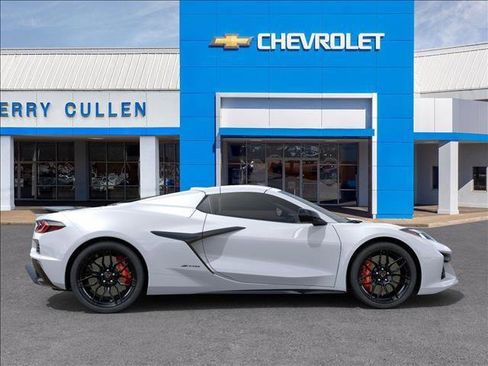New 2025 Chevrolet Corvette Z06 w/ Battery Protection Package image 5