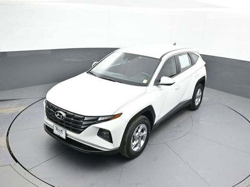 Certified 2023 Hyundai Tucson SE image 33