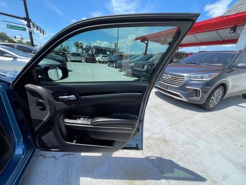 Used 2023 Chrysler 300 Touring w/ Sport Appearance Package RWD image 13