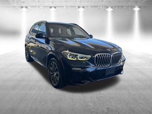 Used 2019 BMW X5 xDrive40i w/ M Sport Package AWD/4WD image 2