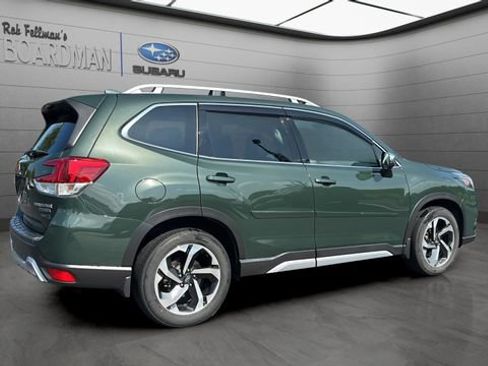 Used 2023 Subaru Forester Touring AWD/4WD image 4