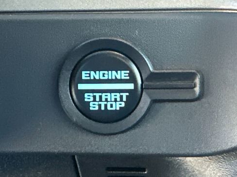 Used 2025 Ford Bronco Outer Banks image 36