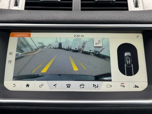 Used 2017 Land Rover Range Rover Evoque SE Dynamic image 20