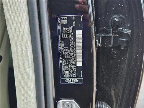 Used 2021 Volvo XC90 T6 Momentum w/ Climate Package image 23