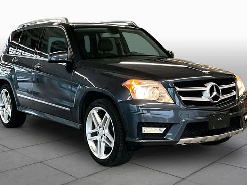 Used 2011 Mercedes-Benz GLK 350 2WD image 2