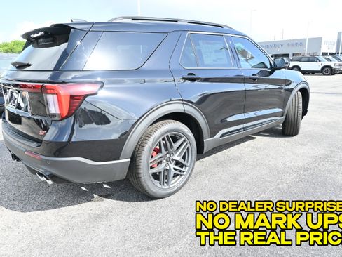 New 2026 Ford Explorer ST AWD/4WD image 3