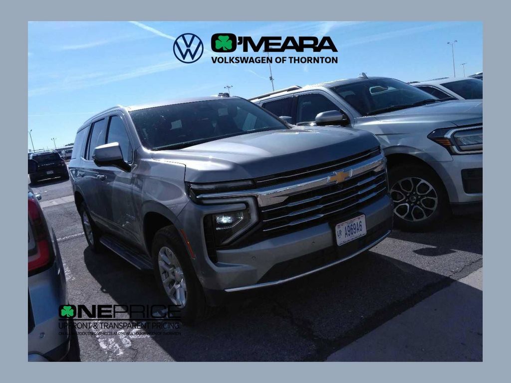 Used 2025 Chevrolet Tahoe LT AWD/4WD image 1