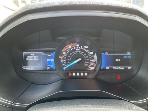 Used 2023 Ford Edge SEL w/ Convenience Package image 29