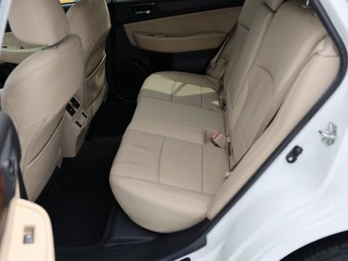 Used 2019 Subaru Outback 2.5i Limited w/ Popular Package #2 AWD/4WD image 41