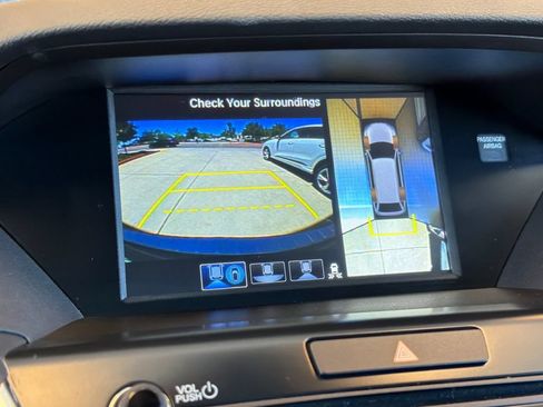 Used 2019 Acura MDX FWD w/ Advance Package image 27