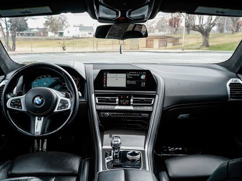 Used 2022 BMW M850i Gran Coupe xDrive image 9