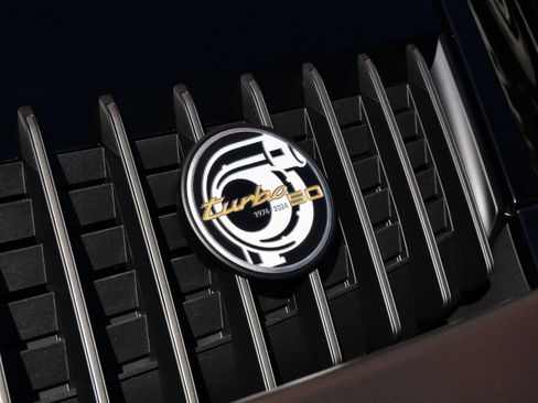 Used 2025 Porsche 911 Turbo AWD/4WD image 10