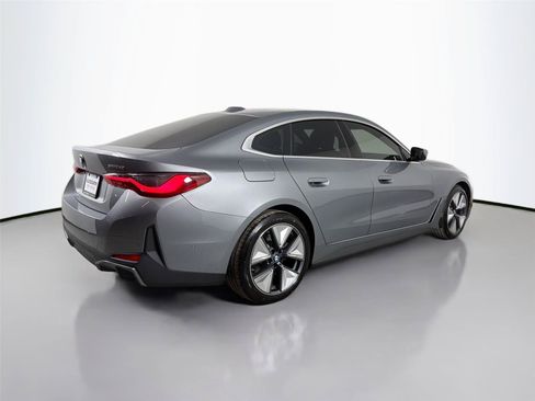 New 2026 BMW i4 xDrive40i w/ Premium Package AWD/4WD image 10