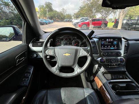 Used 2015 Chevrolet Tahoe LTZ w/ Texas Edition RWD image 11