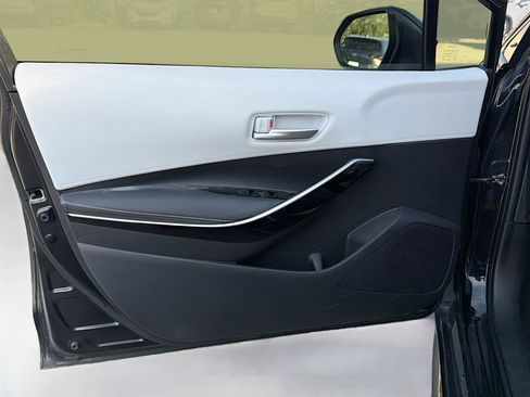 Used 2022 Toyota Corolla XSE image 21