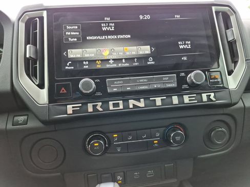 Used 2025 Nissan Frontier SV w/ Tow Package RWD image 26