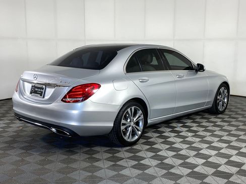 Used 2015 Mercedes-Benz C 300 4MATIC Sedan image 8